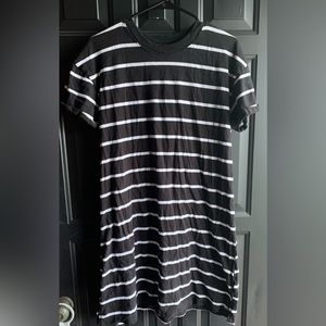 BOGO SALE Time and Tru Women’s Black White Stripe Dress